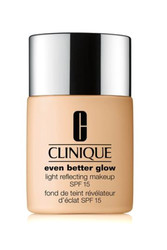 Clinique - Clinique Even Better Glow Make Up Fondöten WN 12