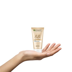 Garnier Bb Krem Mucizevi Cilt Kusursuzlaştirici Açik Ton 50 ml - Thumbnail