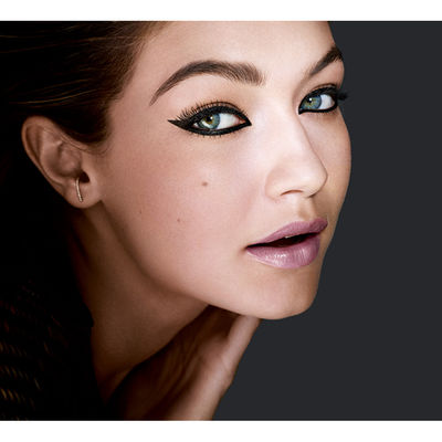 Maybelline New York The Colossal Kajal Argan Yağı İçeren Ekstra Siyah Göz Kalemi - 2