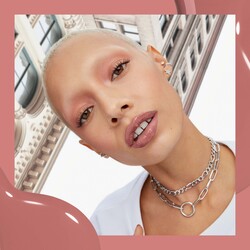 Maybelline Super Stay Vinyl Ink Ruj 15 Peachy - 5