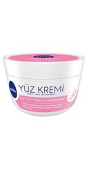 Nivea - Nivea Eşit Cilt Tonu Nem Yüz Kremi 100 ml